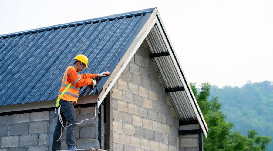 Professional Flat Roofing Installation in Rainelle, WV